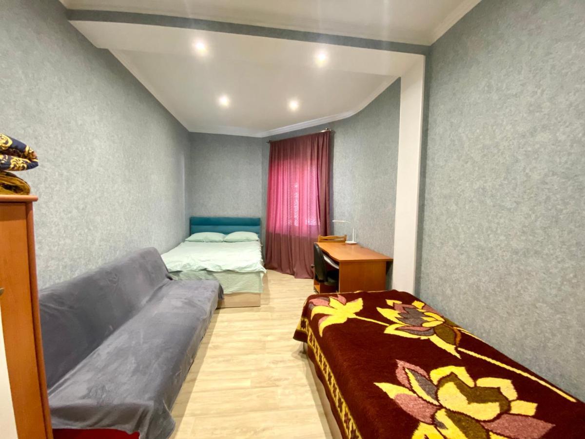 Spacious Dinamo Apartment Tiflis Dış mekan fotoğraf